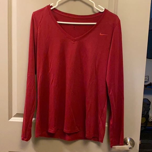 Women’s Nike Dri-Fit Maroon Long Sleeve - Picture 1 of 2